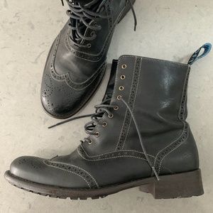 Vintage Wingtip Lace up Boots Fluevog Mens 7